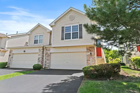 2330 Georgetown Cir, Aurora, IL 60503