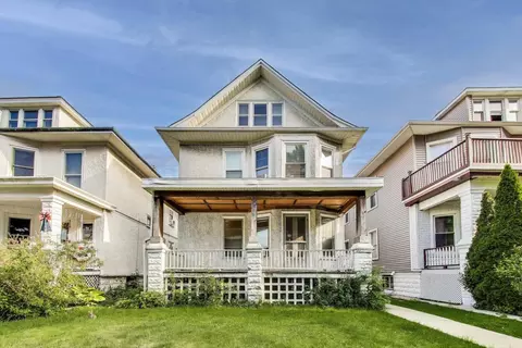 5037 W Sunnyside Ave, Chicago, IL 60630