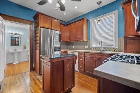 Kitchen - 1205 E Oakland Ave, Bloomington, IL 61701 photo 2 of 4