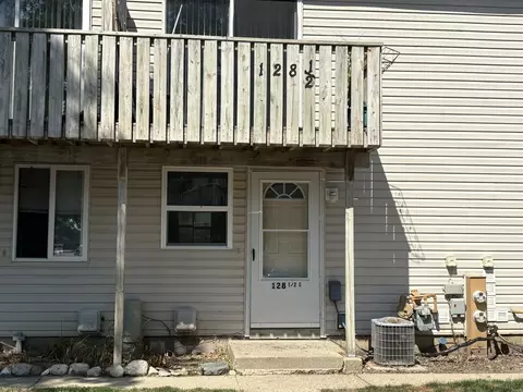 128 5 Cora Ave #C, Fox Lake, IL 60020