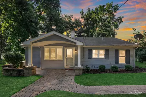 76 Quinsey Ln, Yorkville, IL 60560
