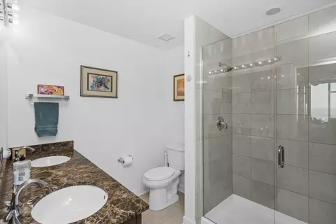 100 E 14th St #2702, Chicago, IL 60605 photo 11
