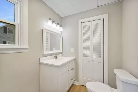 722 E Madison Ave, Chrisman, IL 61924 photo 17