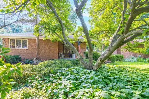 2521 Von Esch Rd, Plainfield, IL 60586