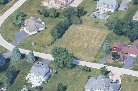 26208 S Victoria Ln, Crete, IL 60417