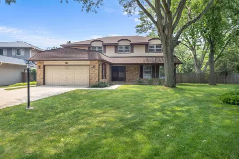 108 Holly Ct, Wheeling, IL 60090 photo 1