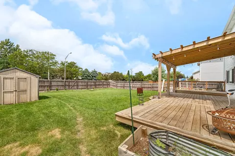 Exterior - 2109 Gray Hawk Dr, Plainfield, IL 60586 photo 4 of 7