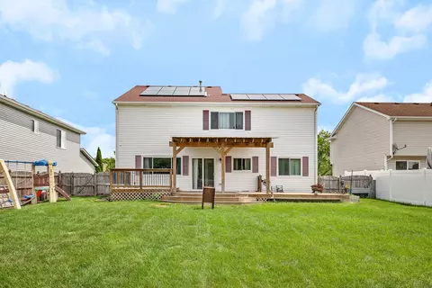 Exterior - 2109 Gray Hawk Dr, Plainfield, IL 60586 photo 6 of 7