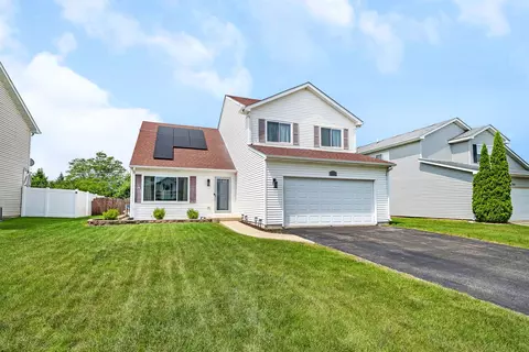 Exterior - 2109 Gray Hawk Dr, Plainfield, IL 60586 photo 2 of 7