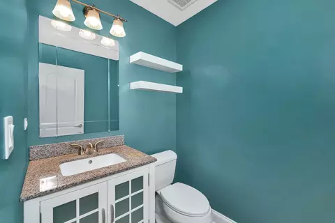 Bath - 2109 Gray Hawk Dr, Plainfield, IL 60586 photo 1 of 2