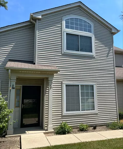 398 N Patriot Dr, Hainesville, IL 60030