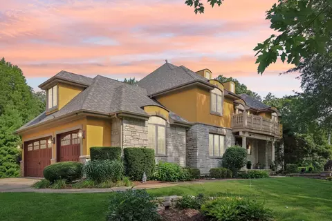 11942 S Oak Park Ave, Palos Heights, IL 60463