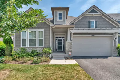 1091 Ironwood Ct, Glenview, IL 60025