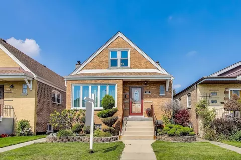 5030 S Laporte Ave, Chicago, IL 60638