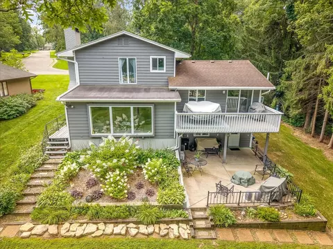 Exterior - 1950 Baintree Rd, Davis, IL 61019 photo 1 of 3
