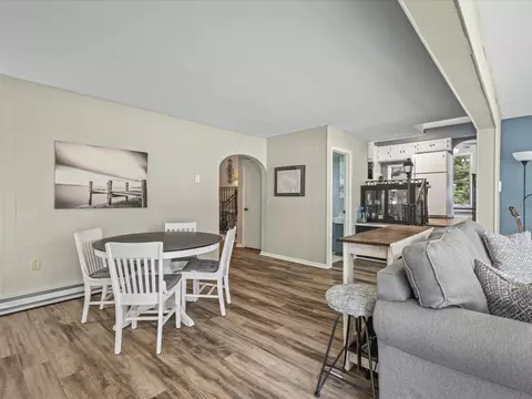 Dining - 1950 Baintree Rd, Davis, IL 61019 photo 1 of 2