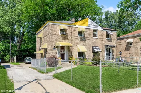 9756 S Merrill Ave, Chicago, IL 60617