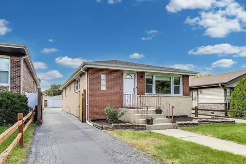3516 Dora St, Franklin Park, IL 60131