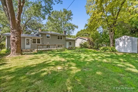Exterior - 515 Crest Dr, Cary, IL 60013 photo 6 of 6