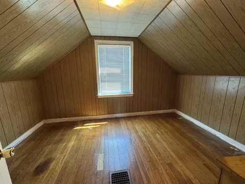 10941 S Avenue C, Chicago, IL 60617 photo 10