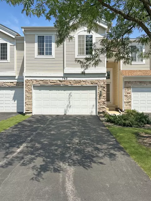 763 Verde Vista Ct, Elgin, IL 60123