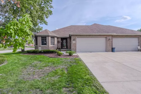 313 Louisa St N, Shorewood, IL 60404