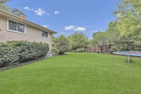 Exterior - 800 Cedar Ln, Bartlett, IL 60103 photo 6 of 6