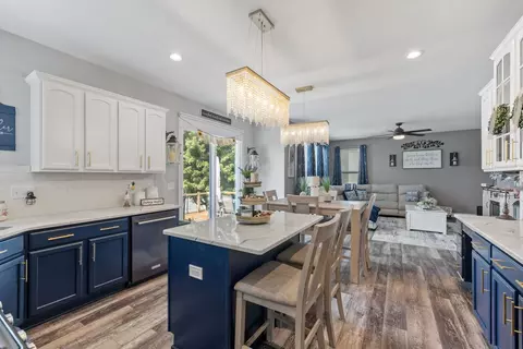 Kitchen - 24434 Kennedy Cir, Plainfield, IL 60544 photo 2 of 2