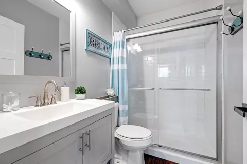 Bath - 24434 Kennedy Cir, Plainfield, IL 60544 photo 4 of 4