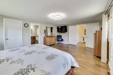 Bedroom - 396 Stone Pl, Wheeling, IL 60090 photo 3 of 4