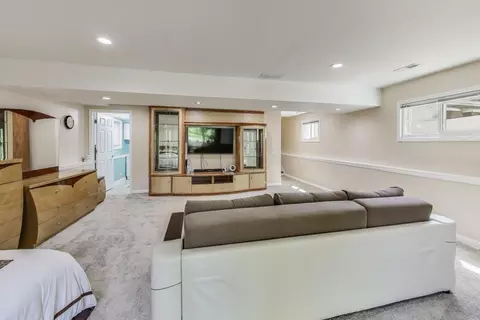 Other - 396 Stone Pl, Wheeling, IL 60090 photo 5 of 7