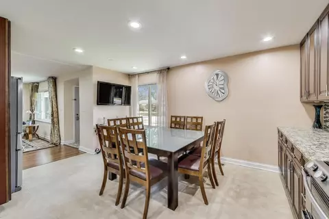 Dining - 396 Stone Pl, Wheeling, IL 60090 photo 1 of 1