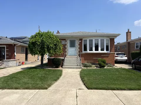Homes For Sale in 60652, IL | Real Estate & Listings | Movoto