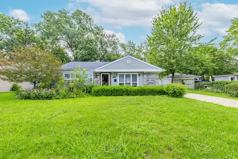 339 Shabbona Dr, Park Forest, IL 60466