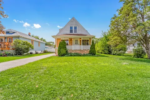 3530 Morgan St, Steger, IL 60475