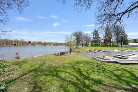 2697 River Rd, Kankakee, IL 60901 photo 2