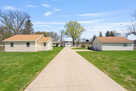 2697 River Rd, Kankakee, IL 60901 photo 8