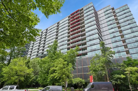 800 Elgin Rd #1406, Evanston, IL 60201