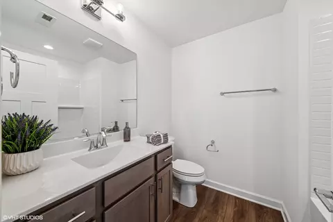 341 Masters Dr, Addison, IL 60101 photo 5