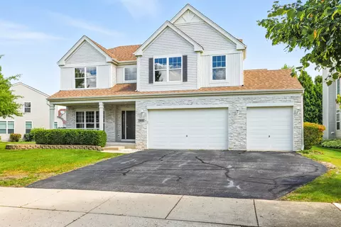 10592 Capitol Ln, Huntley, IL 60142
