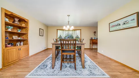 582 Panther Dr, Dixon, IL 61021 photo 11