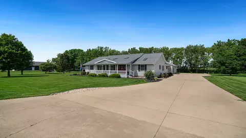 582 Panther Dr, Dixon, IL 61021 photo 39