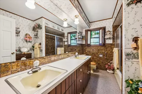 2430 S Plum Grove Rd, Palatine, IL 60067 photo 10