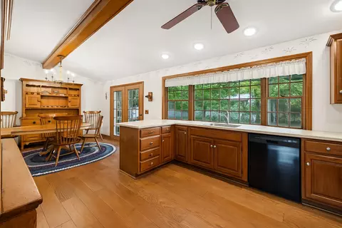 2430 S Plum Grove Rd, Palatine, IL 60067 photo 3
