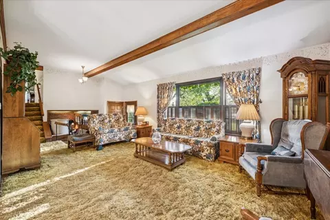 2430 S Plum Grove Rd, Palatine, IL 60067 photo 6