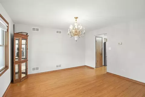 Living - 1665 Fox Hound Trl, Beecher, IL 60401 photo 4 of 5