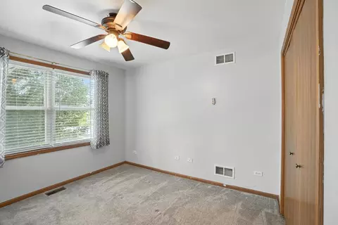 Bedroom - 1665 Fox Hound Trl, Beecher, IL 60401 photo 4 of 4