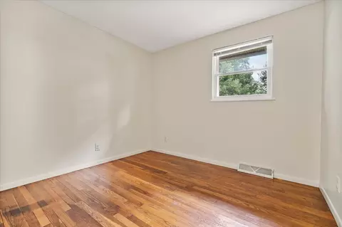 Bedroom - 608 Maple St, Bloomington, IL 61701 photo 1 of 3