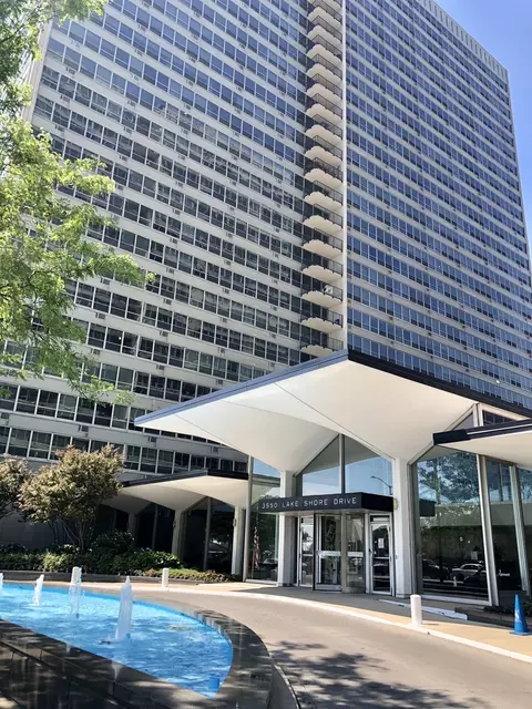 3550 N Lake Shore Dr #226, Chicago, IL 60657 | 10 Photos - Movoto