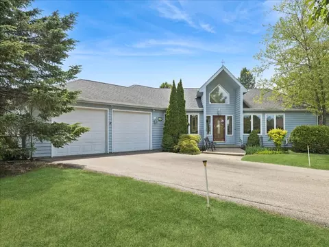 14467 W Wedgewood Ct, Wadsworth, IL 60083
